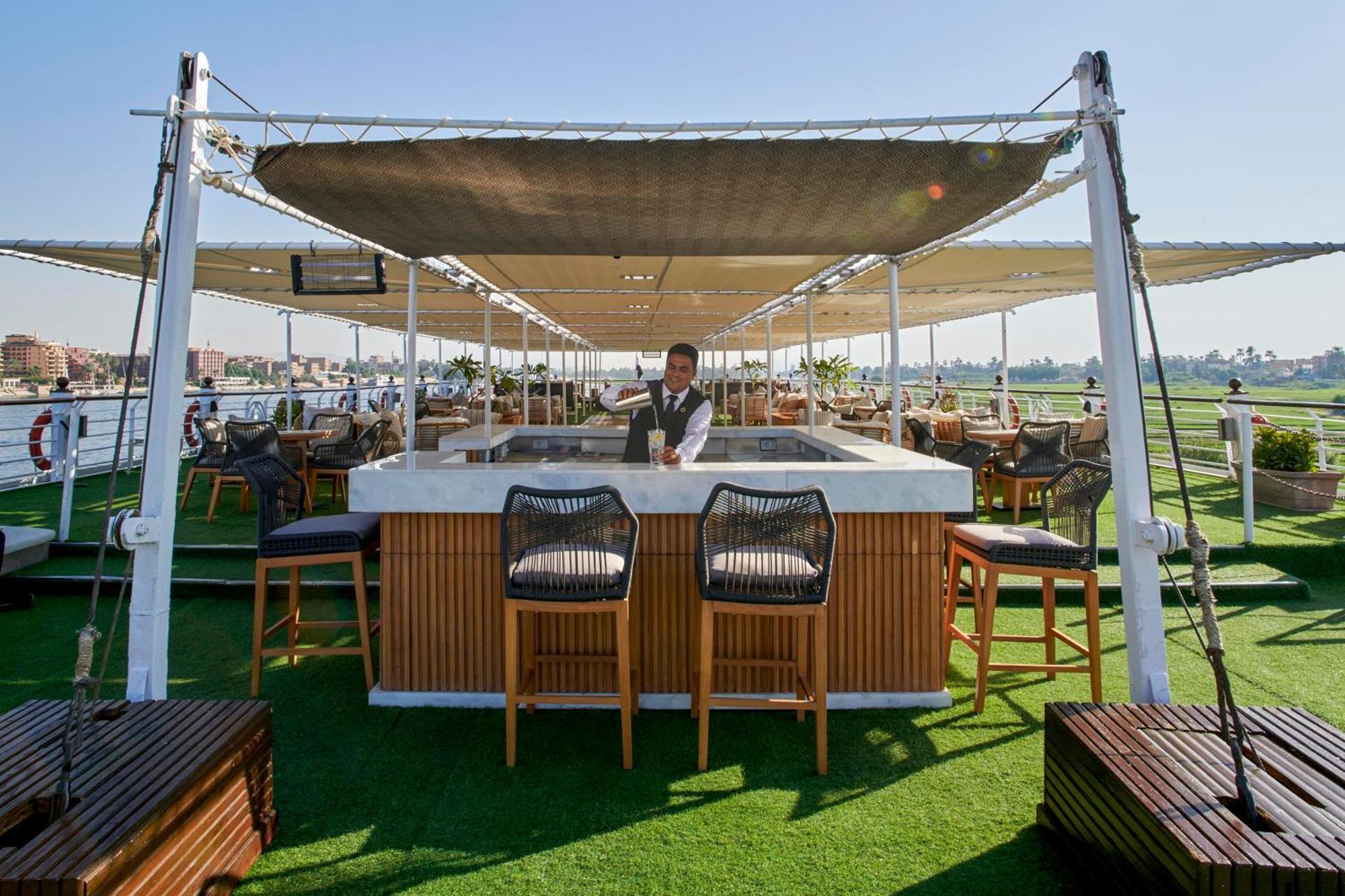 Moevenpick Royal Lotus Nile Cruise, Every Monday Four Nights From Luxor, Every Friday Three Nights From Aswan - Including Excursions & Sightseeing Exterior foto