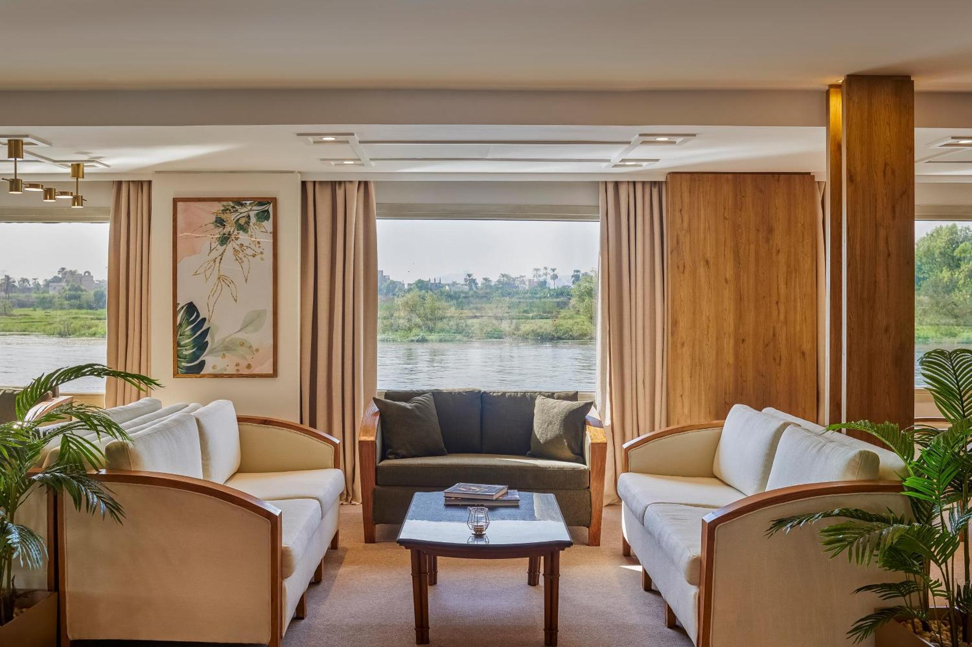 Moevenpick Royal Lotus Nile Cruise, Every Monday Four Nights From Luxor, Every Friday Three Nights From Aswan - Including Excursions & Sightseeing Exterior foto